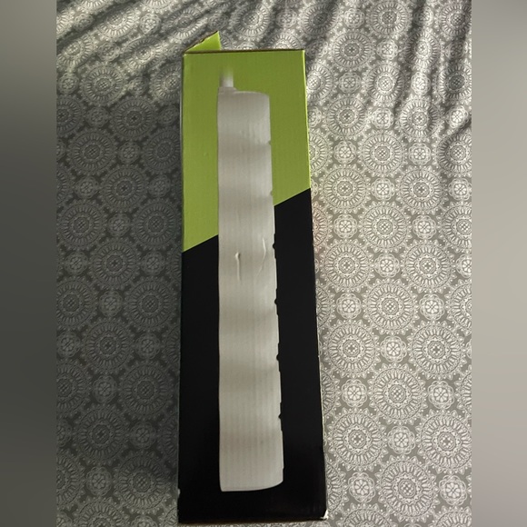 360 power curved surge protector - Picture 3 of 4